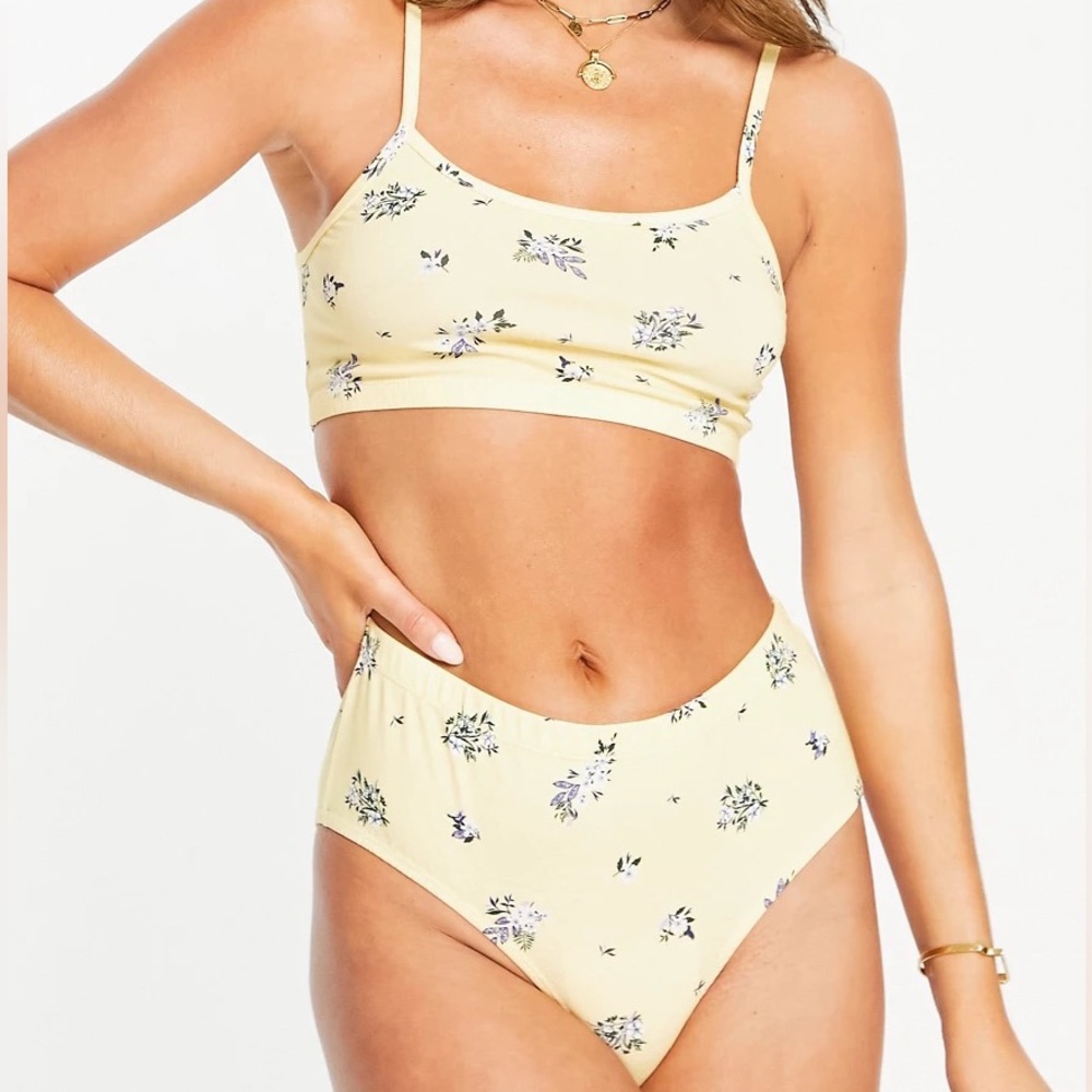 NWT Wednesday’s Girl Vintage Yellow Floral Bralette & High Waist Brief Set XS